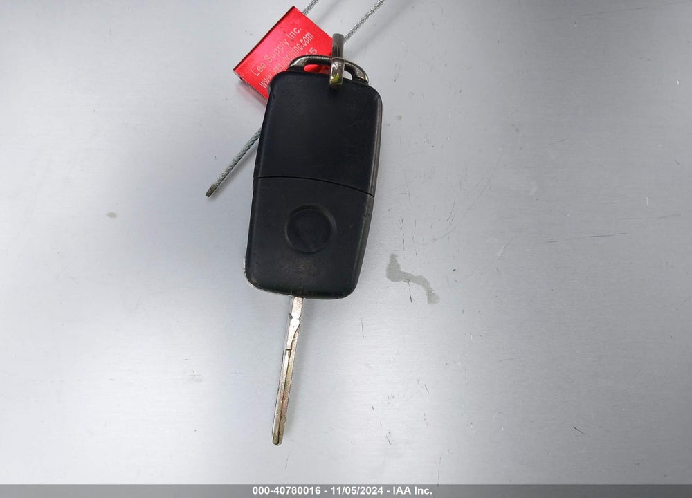 2013 VOLKSWAGEN JETTA 2.0L S VIN: 3VW2K7AJ2DM397911