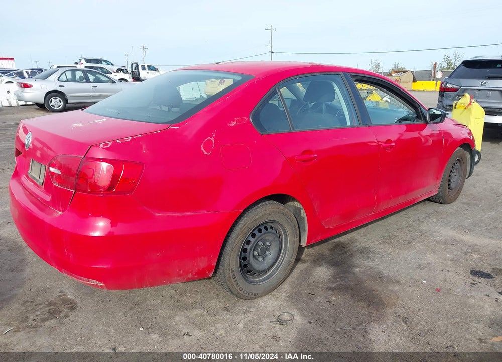 2013 VOLKSWAGEN JETTA 2.0L S VIN: 3VW2K7AJ2DM397911