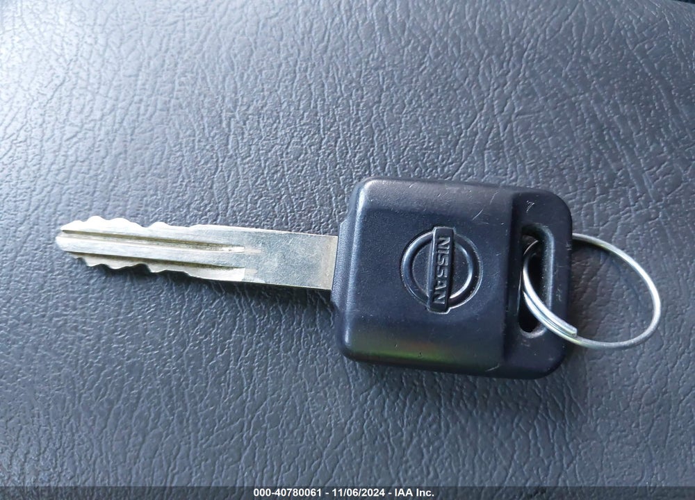 2002 NISSAN XTERRA XE VIN: 5N1ED28Y42C541680