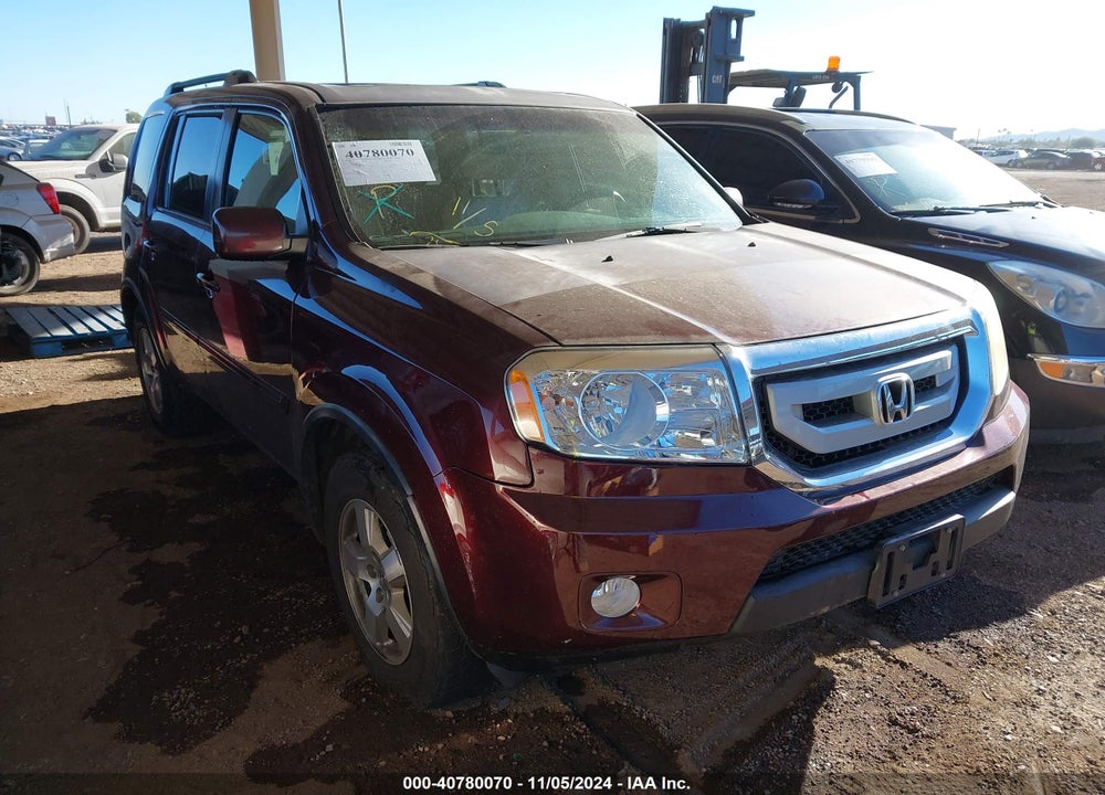 2011 HONDA PILOT EX-L VIN: 5FNYF4H53BB069360