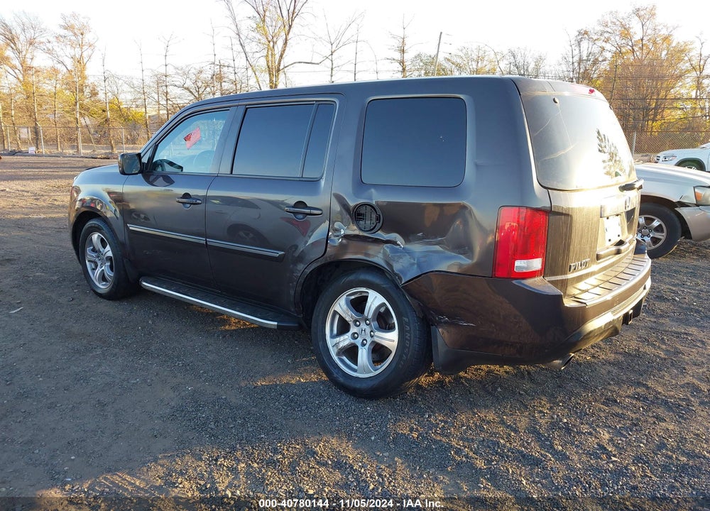 2015 HONDA PILOT EX-L VIN: 5FNYF4H59FB048373