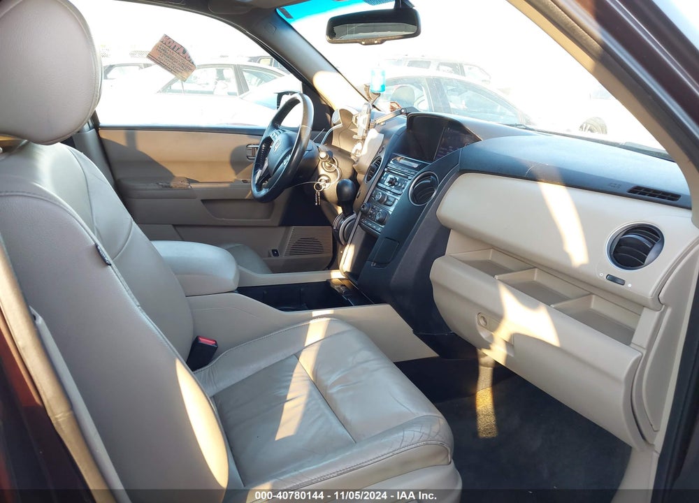 2015 HONDA PILOT EX-L VIN: 5FNYF4H59FB048373