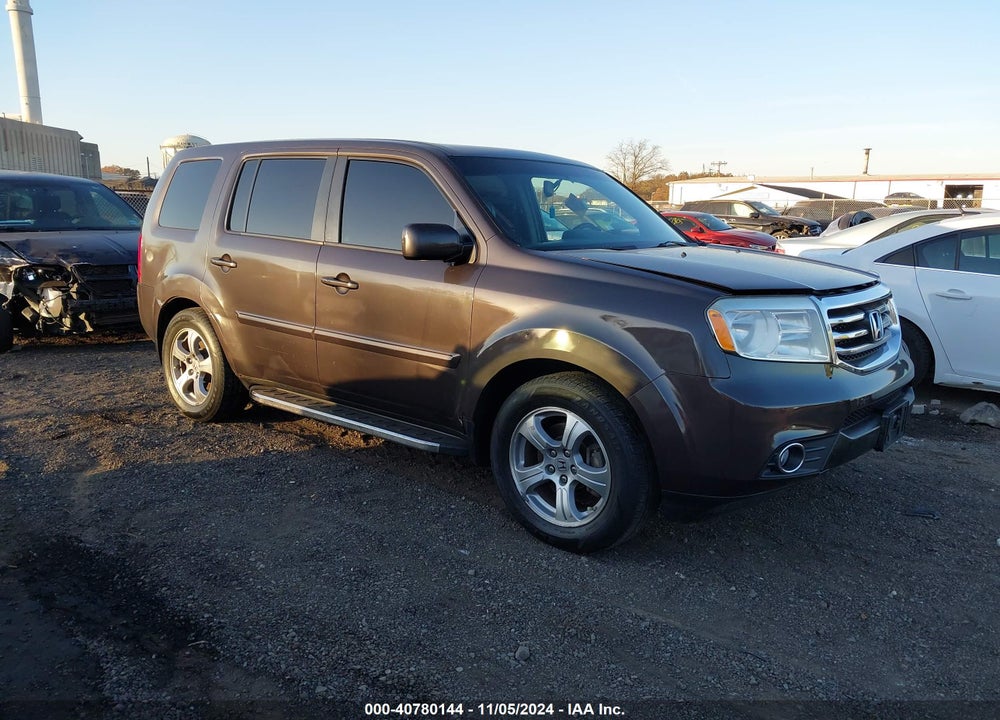 2015 HONDA PILOT EX-L VIN: 5FNYF4H59FB048373
