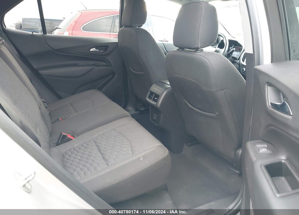 2019 CHEVROLET EQUINOX LT VIN: 3GNAXJEV3KS601092