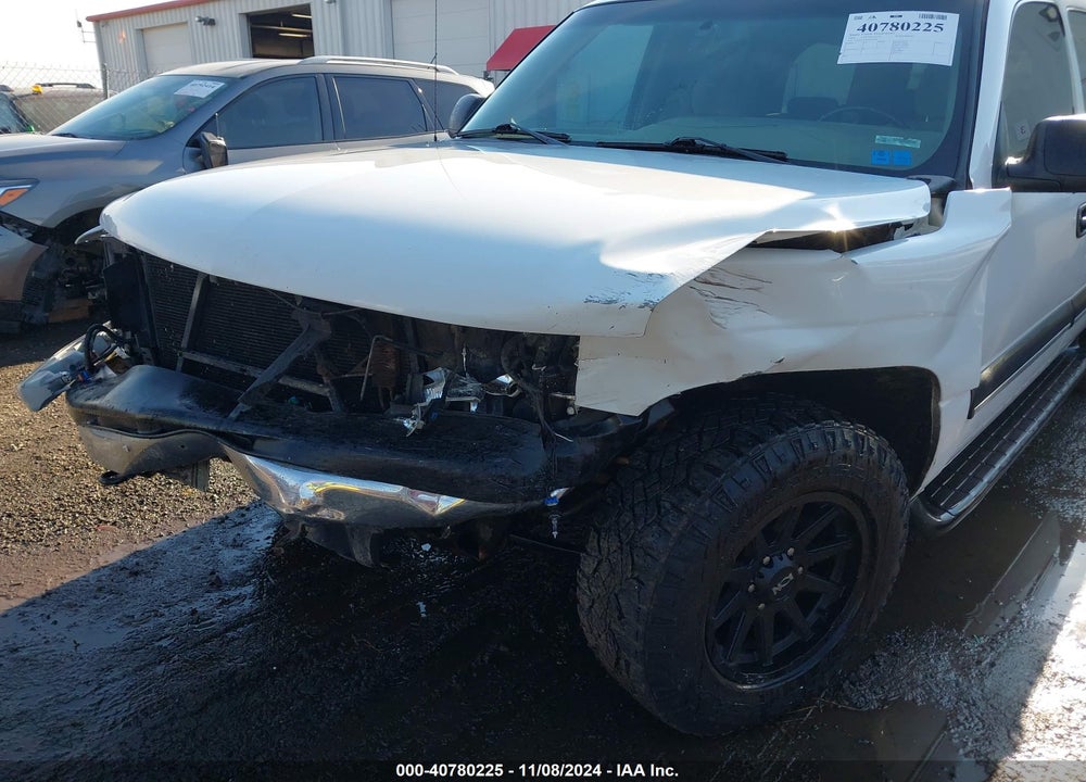 2004 CHEVROLET SUBURBAN 1500 LS VIN: 3GNFK16Z84G105586