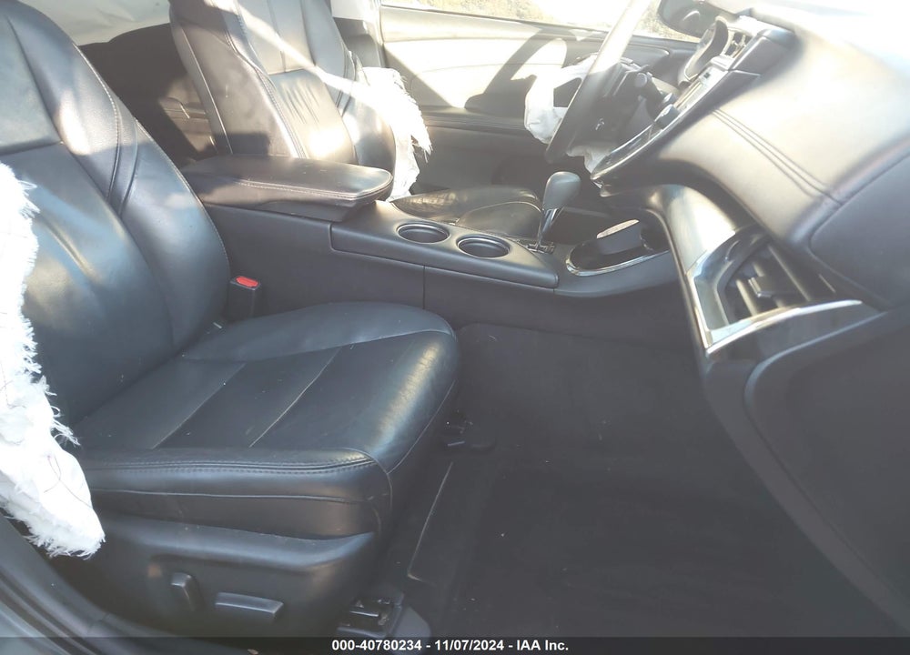 2017 TOYOTA AVALON XLE PLUS VIN: 4T1BK1EB4HU243412