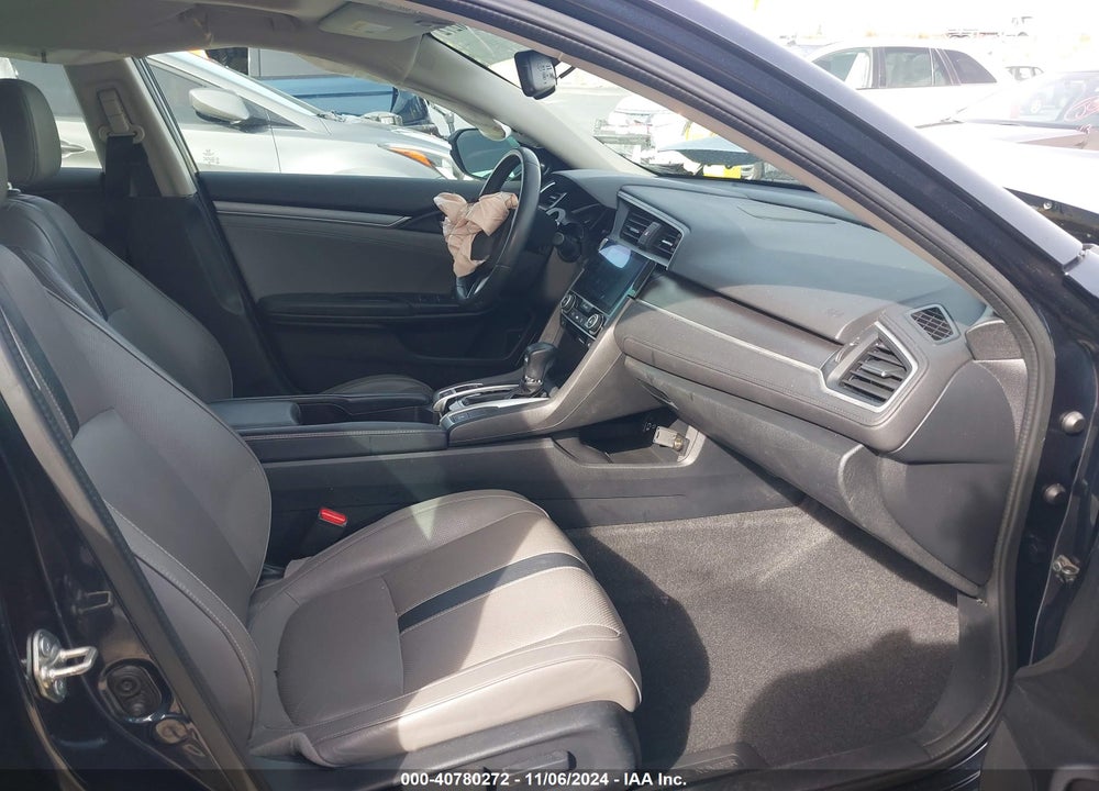 2017 HONDA CIVIC TOURING VIN: 2HGFC1F96HH640574