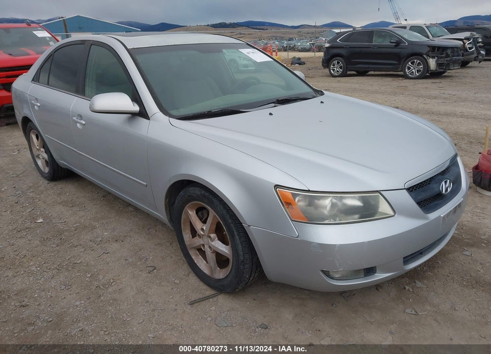 2008 HYUNDAI SONATA LIMITED V6/SE V6 VIN: 5NPEU46F68H389903