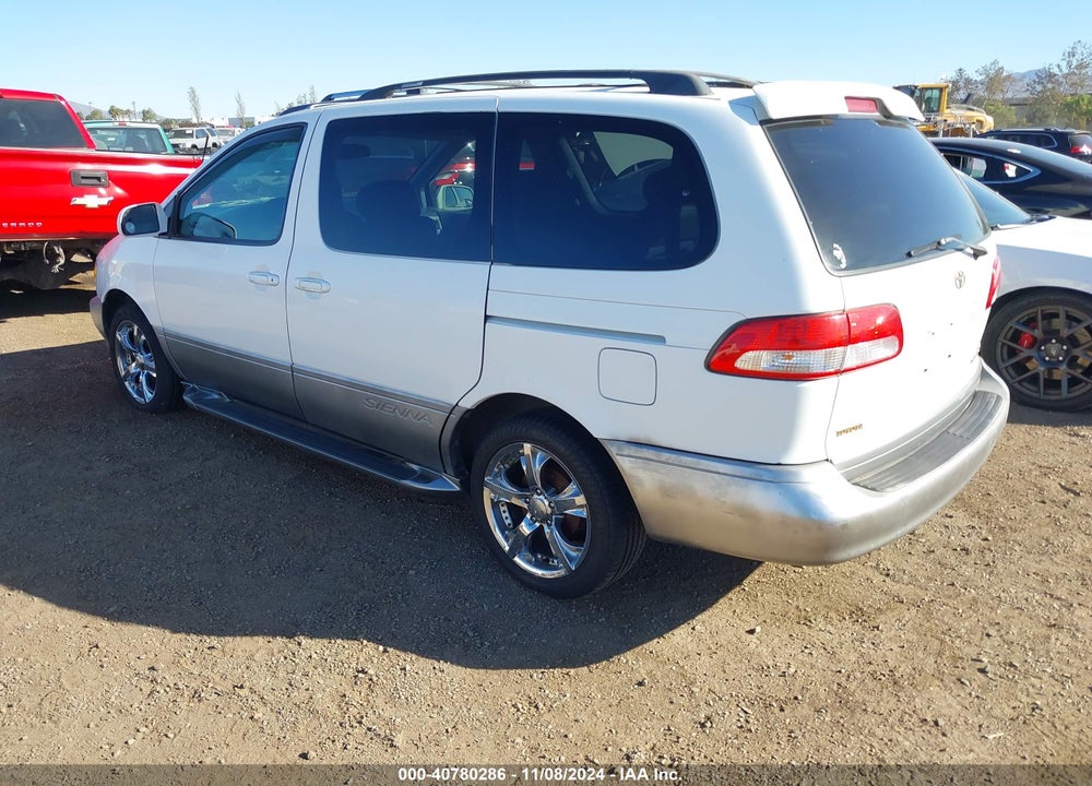 2001 TOYOTA SIENNA XLE VIN: 4T3ZF13C01U388278