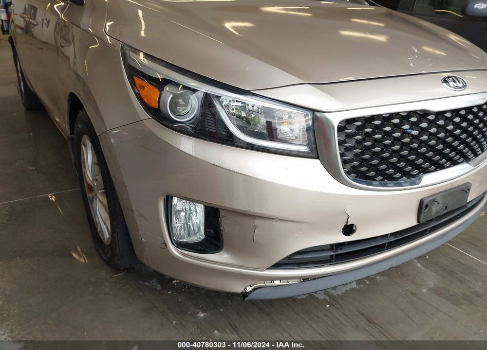 2015 KIA SEDONA EX VIN: KNDMC5C18F6050726