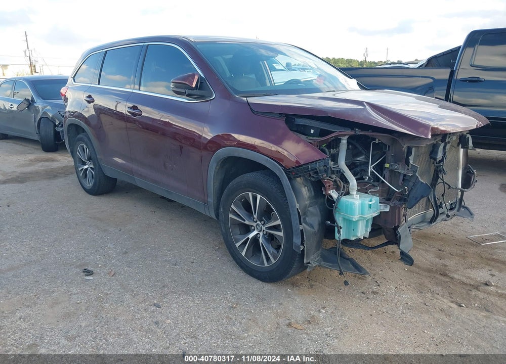 2019 TOYOTA HIGHLANDER LE VIN: 5TDZARFH4KS056853