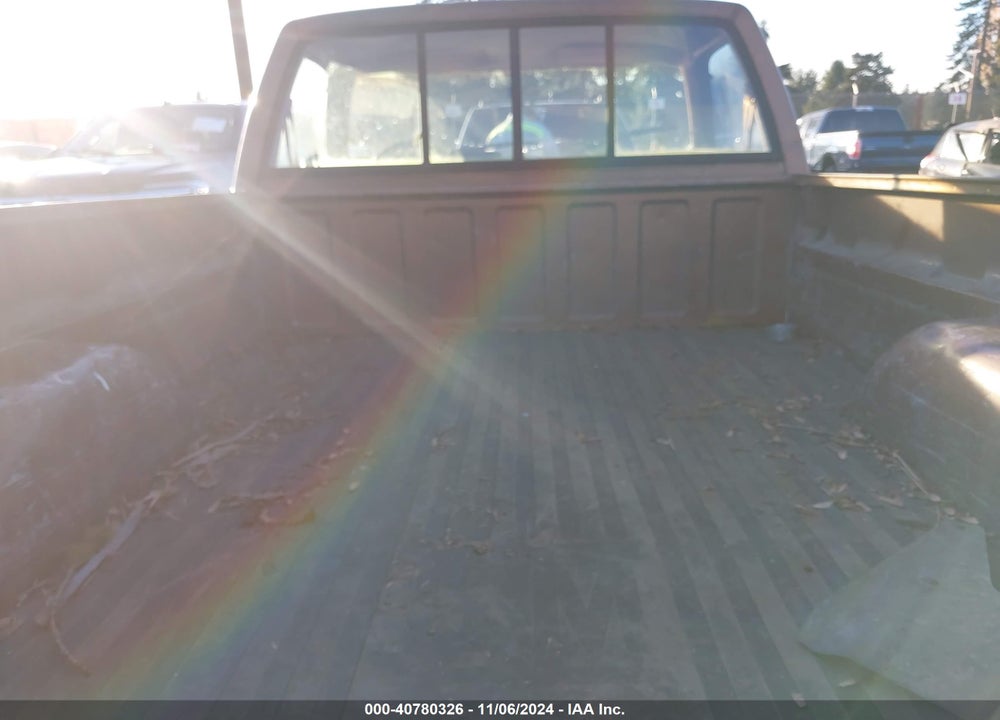 1989 CHEVROLET GMT-400 C1500 VIN: 1GCDC14K8KZ107287