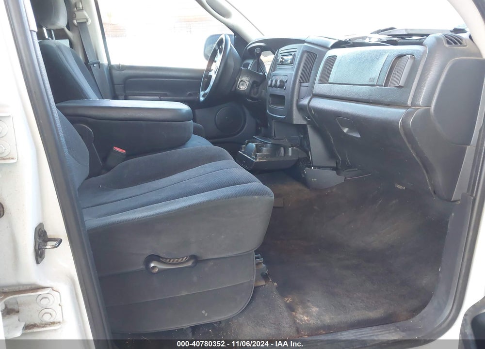 2002 DODGE RAM 1500 ST VIN: 1D7HA18Z32J149725