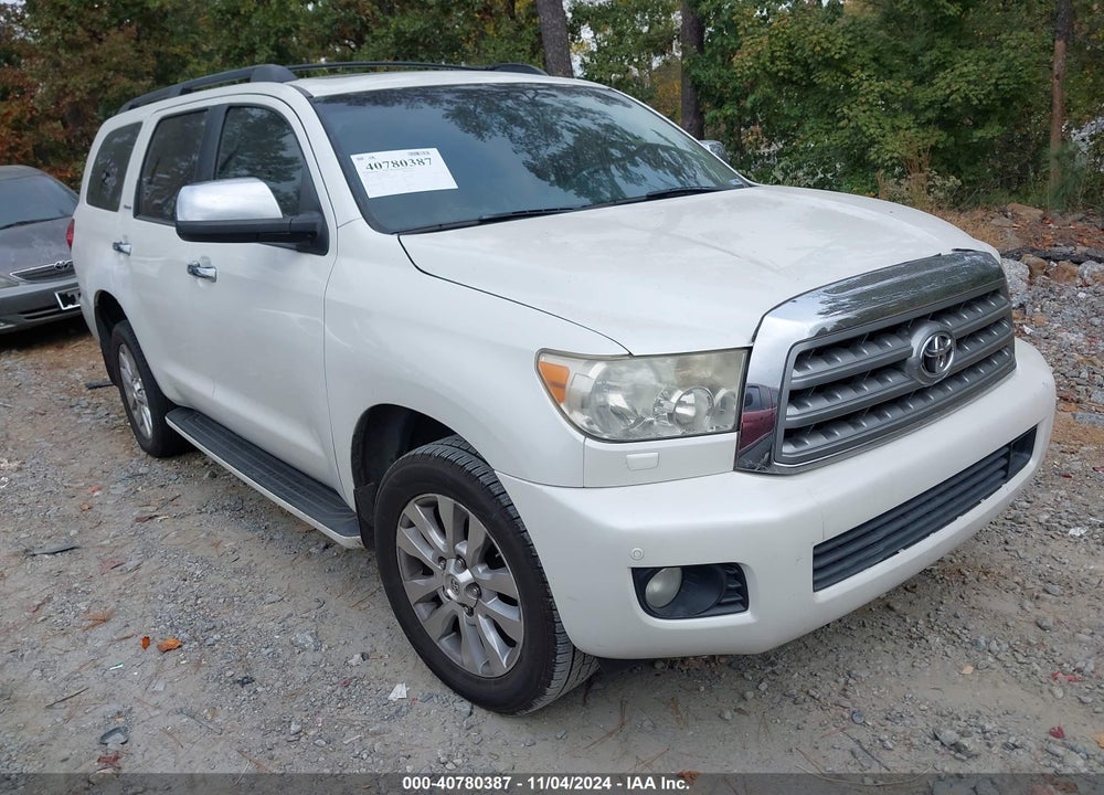 2011 TOYOTA SEQUOIA PLATINUM 5.7L V8 VIN: 5TDYY5G11BS031796