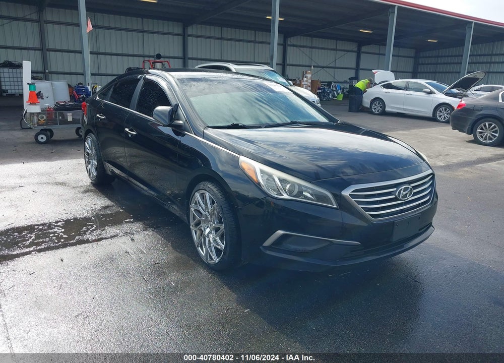 2017 HYUNDAI SONATA VIN: 5NPE24AF6HH510930