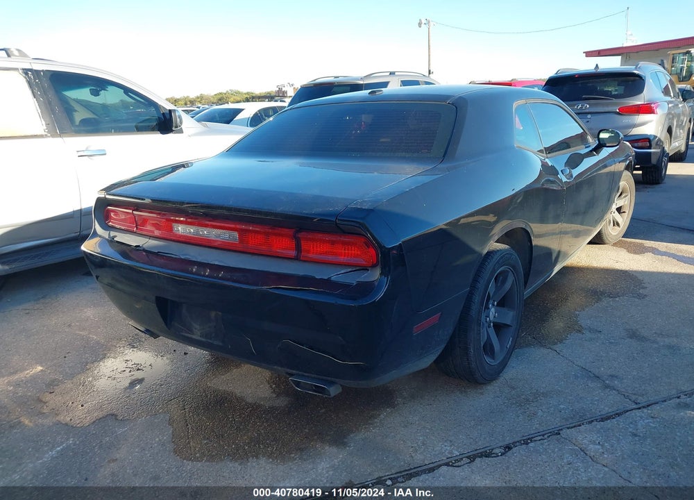 2014 DODGE CHALLENGER SXT VIN: 2C3CDYAGXEH213069
