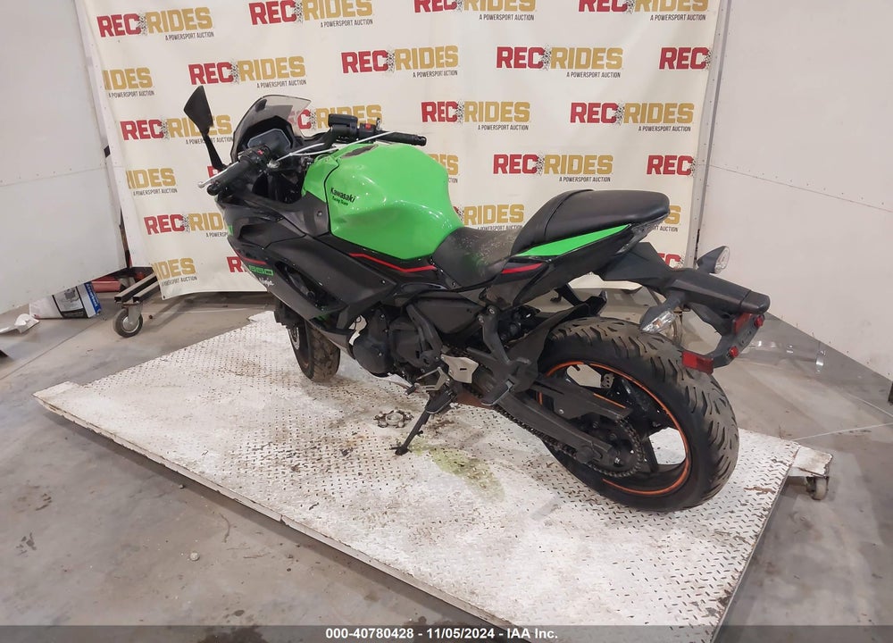 2022 KAWASAKI EX650 N VIN: ML5EXEN15NDA72406