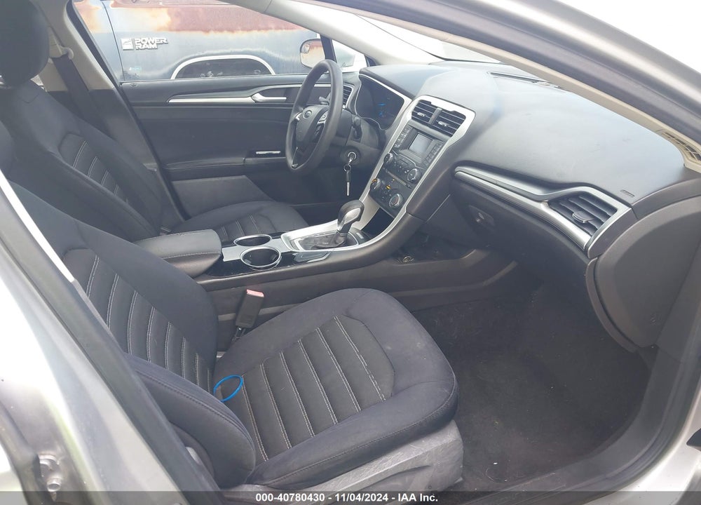 2013 FORD FUSION SE VIN: 3FA6P0H7XDR171518