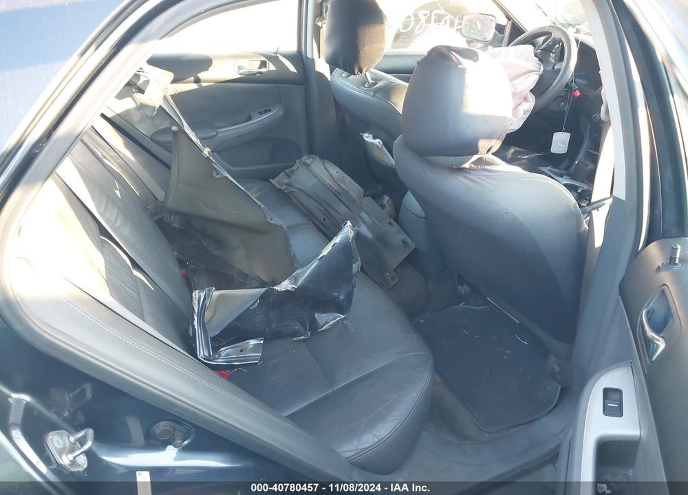 2003 HONDA ACCORD 3.0 EX VIN: 1HGCM66553A051677