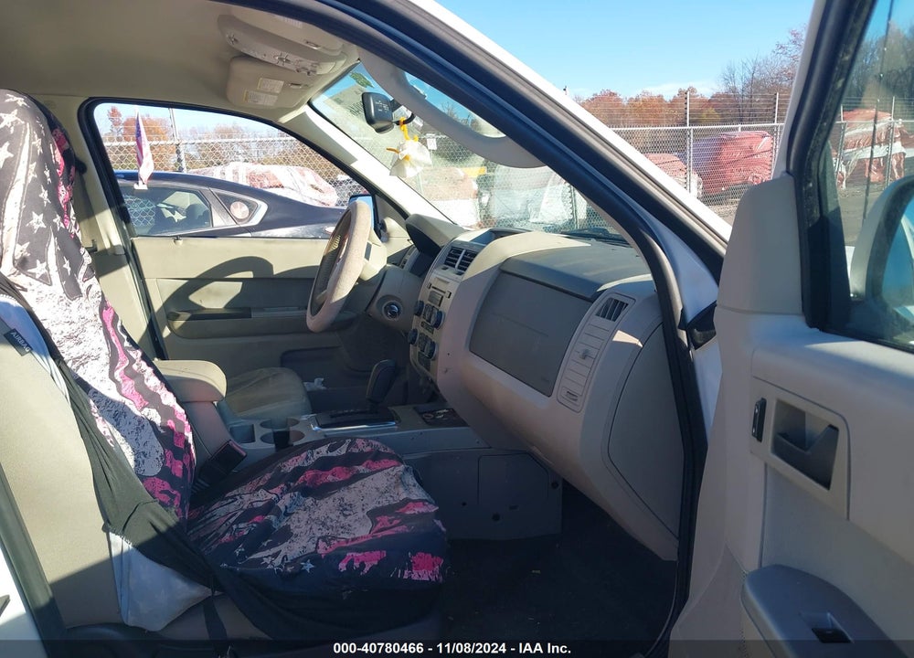 2011 FORD ESCAPE XLT VIN: 1FMCU9D70BKB36130