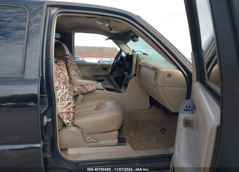 2006 GMC SIERRA 2500HD SLE2 VIN: 1GTHK23D06F207291