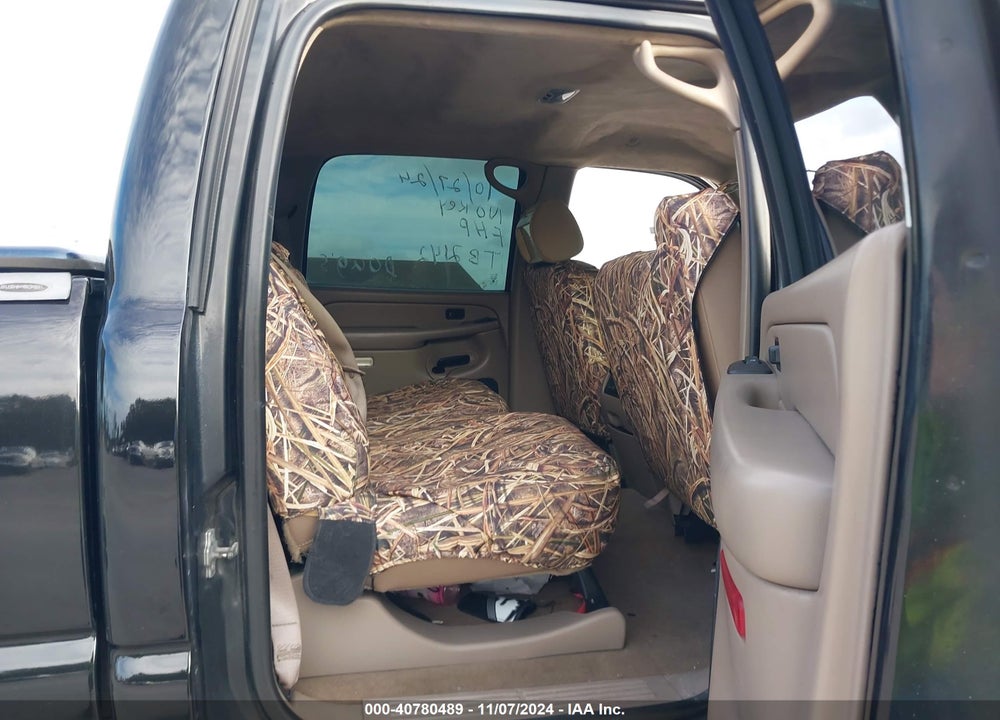 2006 GMC SIERRA 2500HD SLE2 VIN: 1GTHK23D06F207291