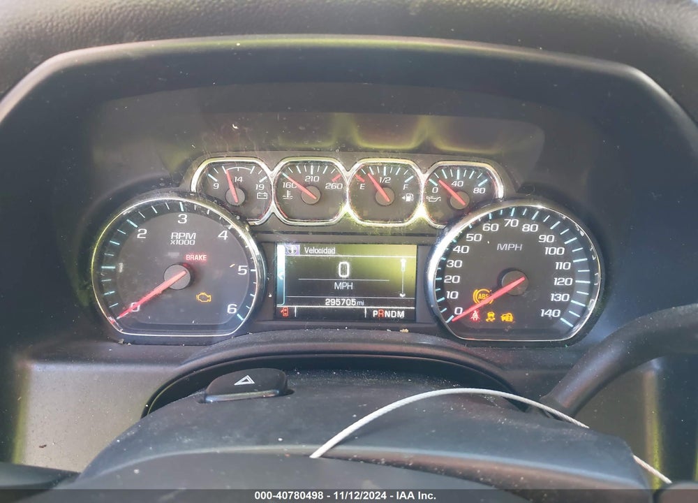 2014 CHEVROLET SILVERADO 1500 1LT VIN: 3GCUKREH5EG371995