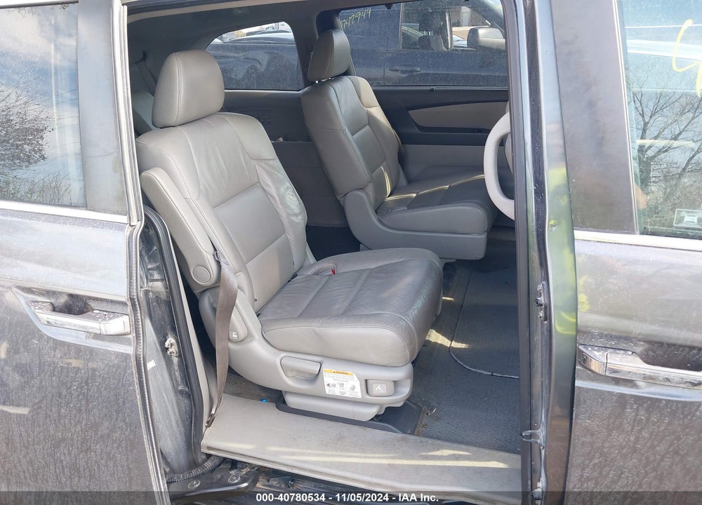 2011 HONDA ODYSSEY EX-L VIN: 5FNRL5H64BB033088