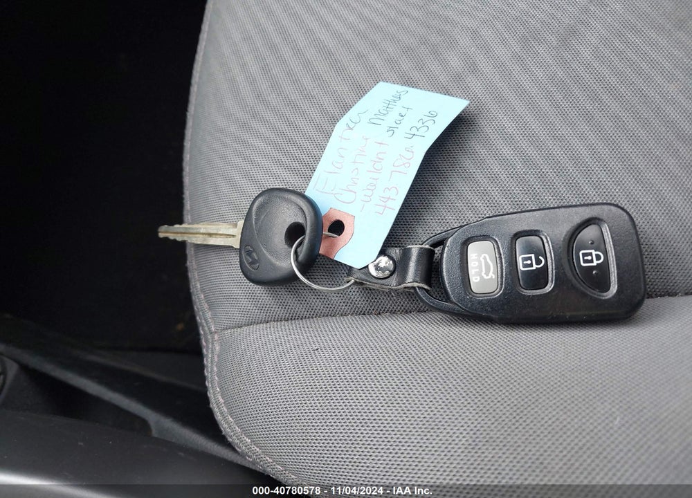 2013 HYUNDAI ELANTRA GLS VIN: 5NPDH4AE9DH203070