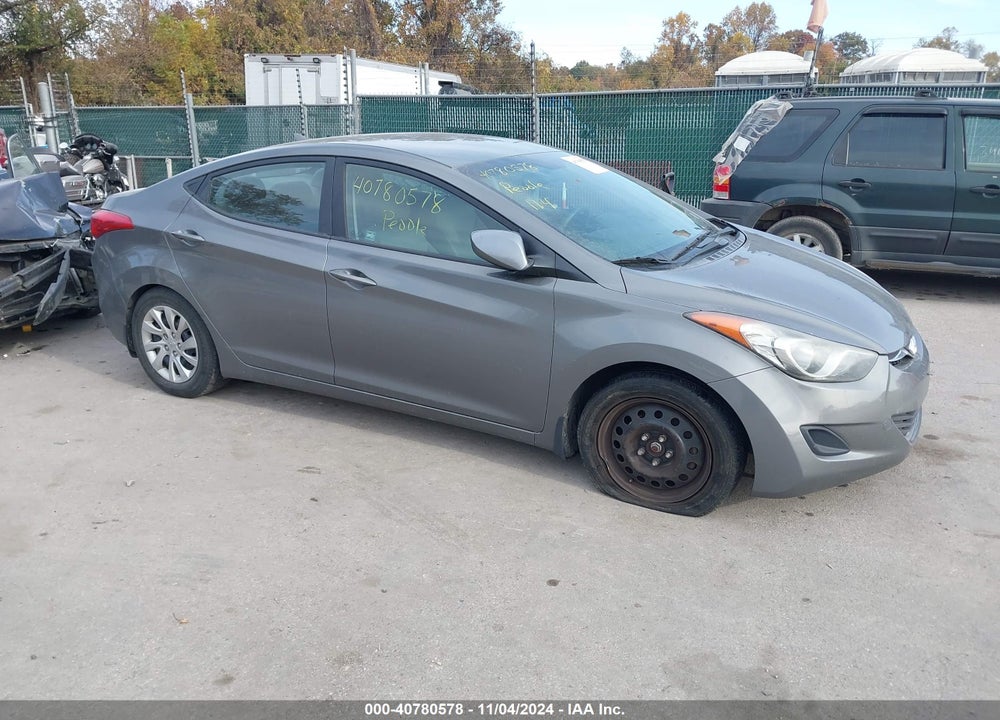 2013 HYUNDAI ELANTRA GLS VIN: 5NPDH4AE9DH203070