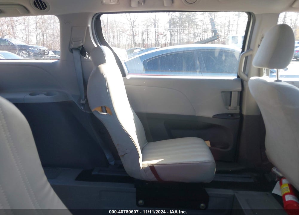 2016 TOYOTA SIENNA L 7 PASSENGER VIN: 5TDZK3DC2GS755617