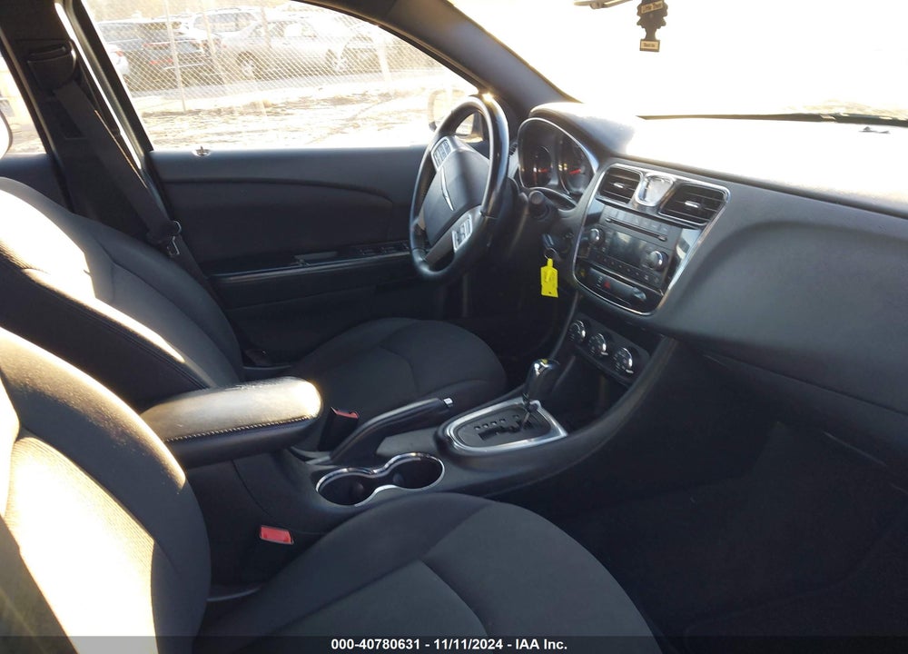 2014 CHRYSLER 200 TOURING VIN: 1C3CCBBB9EN112115