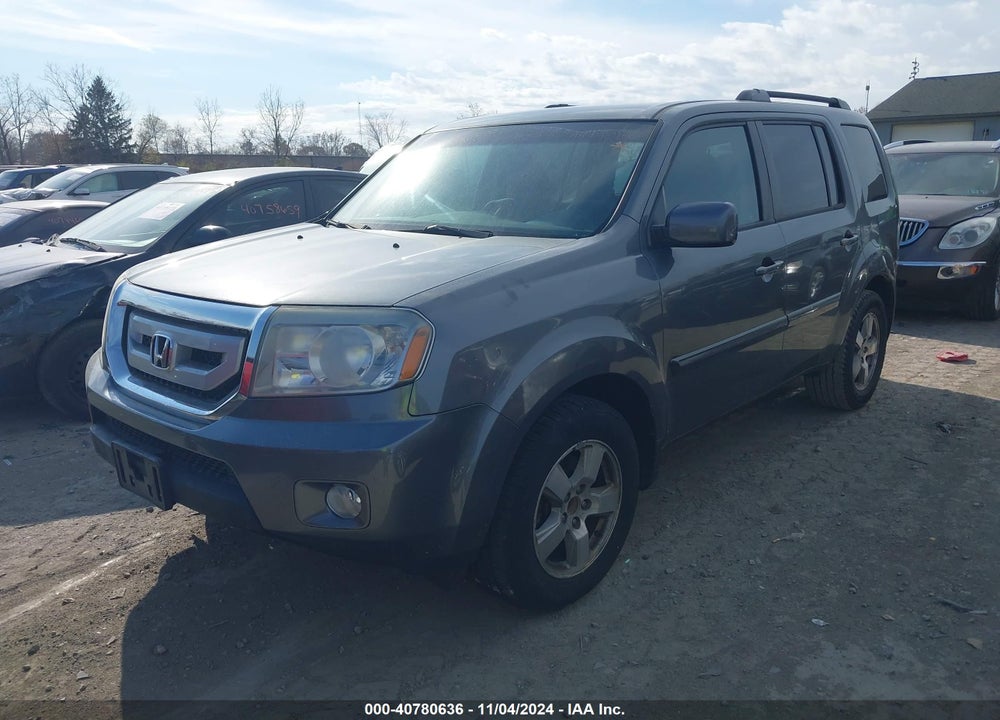 2011 HONDA PILOT EX VIN: 5FNYF4H4XBB093999
