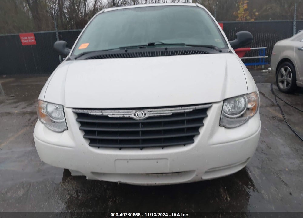 2005 CHRYSLER TOWN & COUNTRY TOURING VIN: 2C4GP54L75R212502