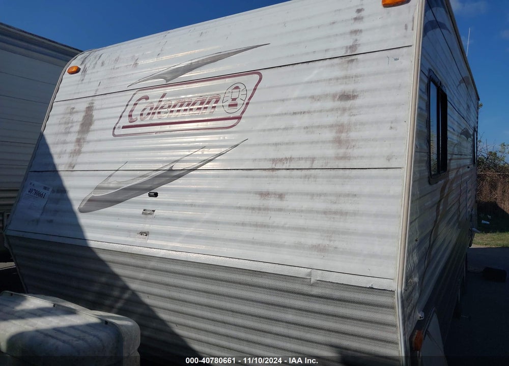 2011 COLEMAN TRAVEL TRAILER VIN: 47CTCLK21BM439772