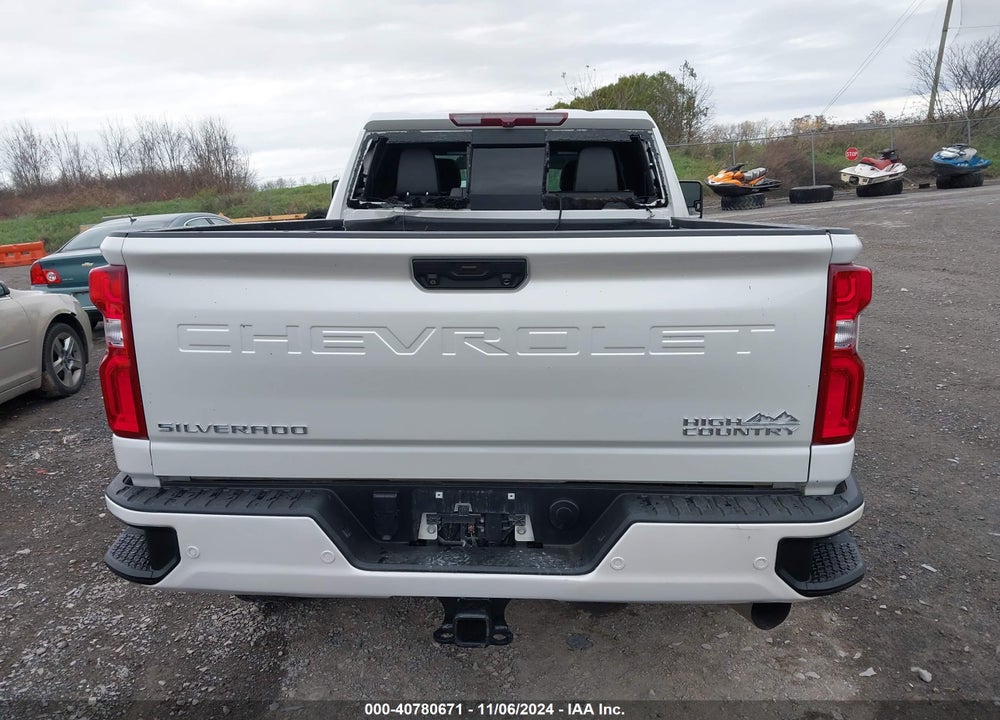 2022 CHEVROLET SILVERADO 2500HD 4WD STANDARD BED HIGH COUNTRY VIN: 1GC4YREY9NF241329