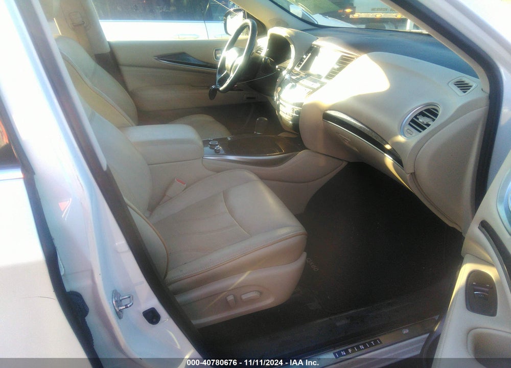 2015 INFINITI QX60 VIN: 5N1AL0MM5FC540553