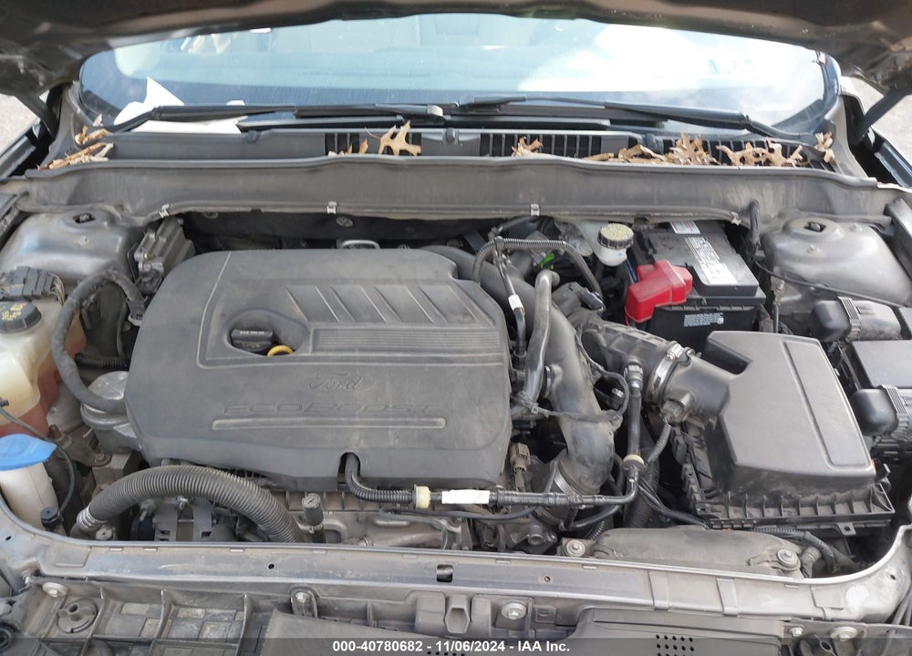 2014 FORD FUSION SE VIN: 1FA6P0HD8E5352224