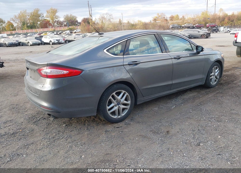 2014 FORD FUSION SE VIN: 1FA6P0HD8E5352224