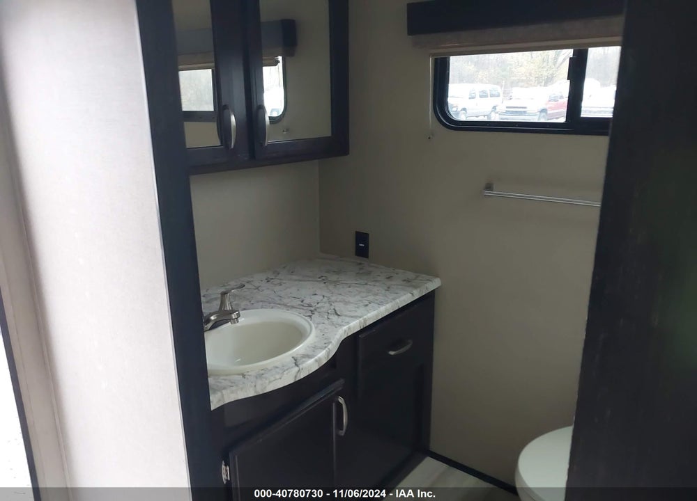 2017 GRAND AIRE TRAVEL TRAILER VIN: 573TE3025H6601004