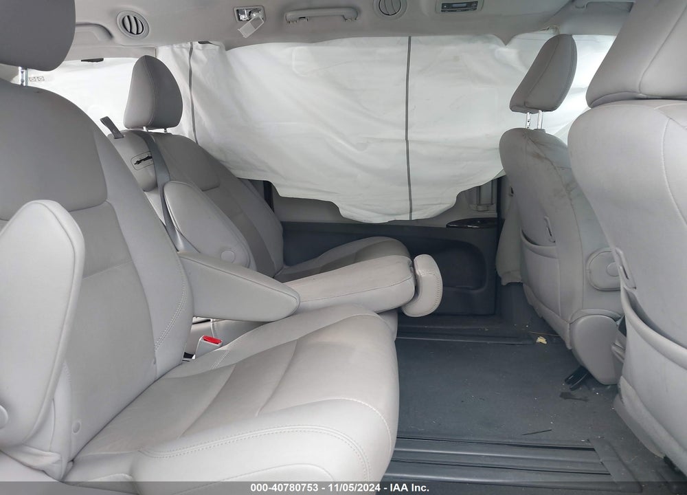 2020 TOYOTA SIENNA XLE VIN: 5TDYZ3DC1LS051118