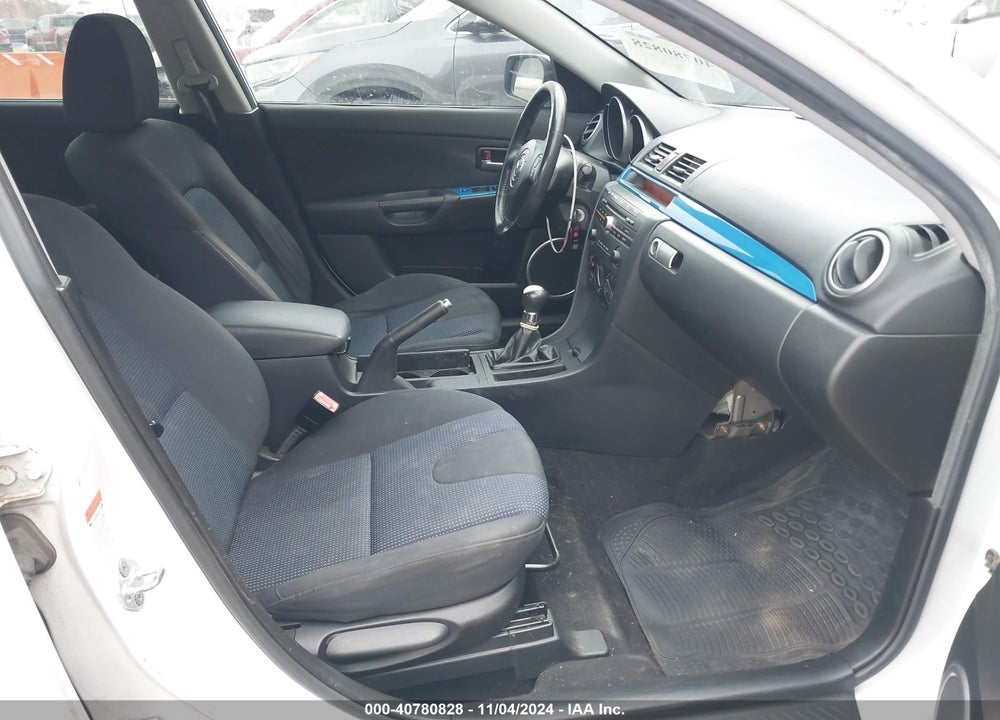 2004 MAZDA 3 S VIN: JM1BK343041168553