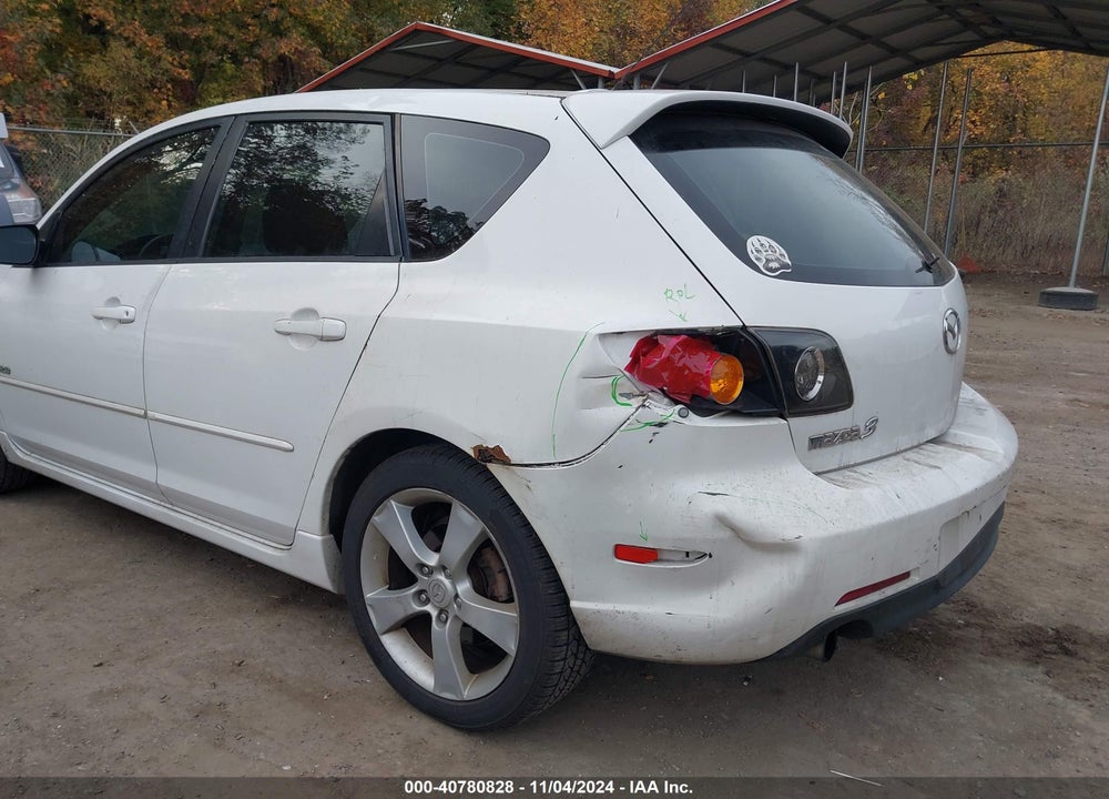 2004 MAZDA 3 S VIN: JM1BK343041168553