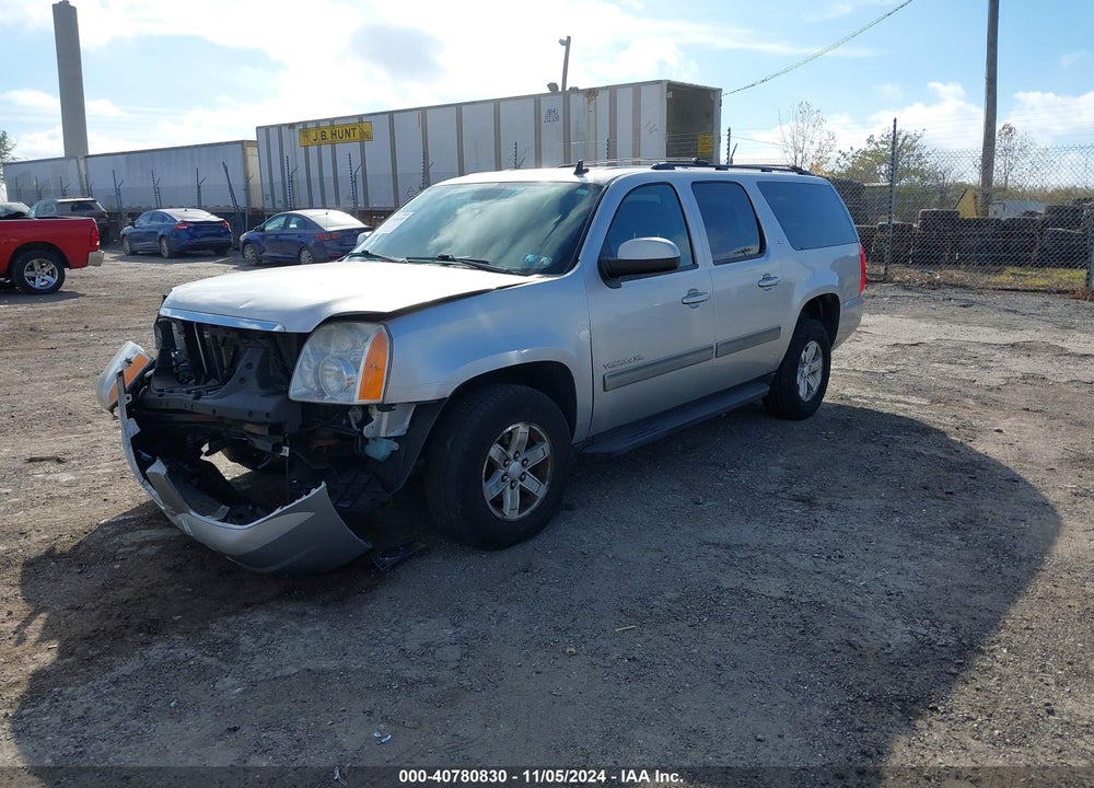 2011 GMC YUKON XL 1500 SLT VIN: 1GKS2KE33BR338352
