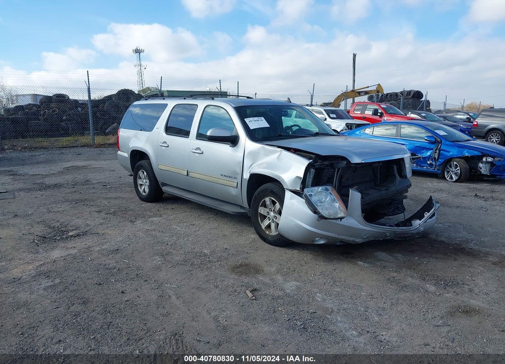 2011 GMC YUKON XL 1500 SLT VIN: 1GKS2KE33BR338352