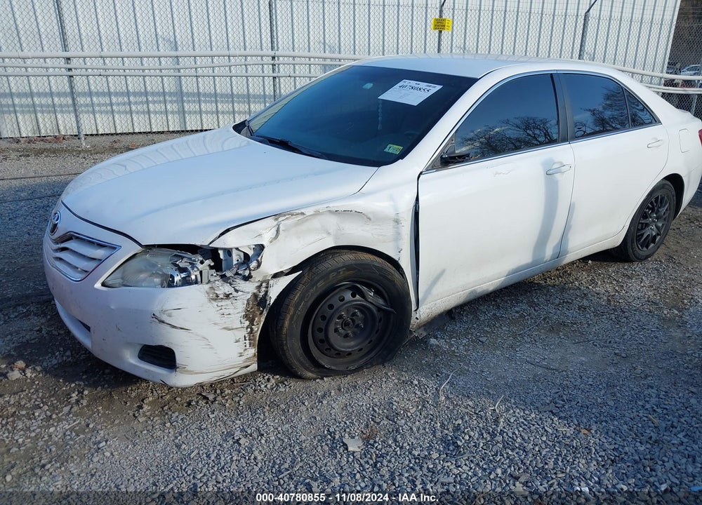 2011 TOYOTA CAMRY LE VIN: 4T1BF3EK1BU628675