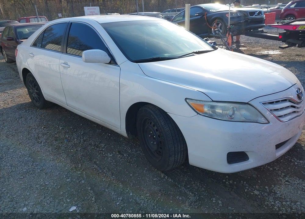 2011 TOYOTA CAMRY LE VIN: 4T1BF3EK1BU628675