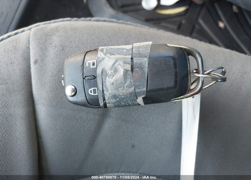 2014 FORD FUSION VIN: 1FA6P0G78E5403135