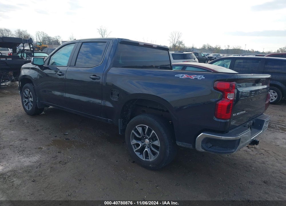 2022 CHEVROLET SILVERADO 1500 4WD SHORT BED LT WITH 2FL VIN: 1GCPDKEK8NZ610854