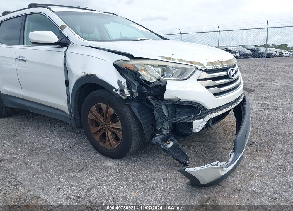 2013 HYUNDAI SANTA FE VIN: 5XYZU3LB7DG109632